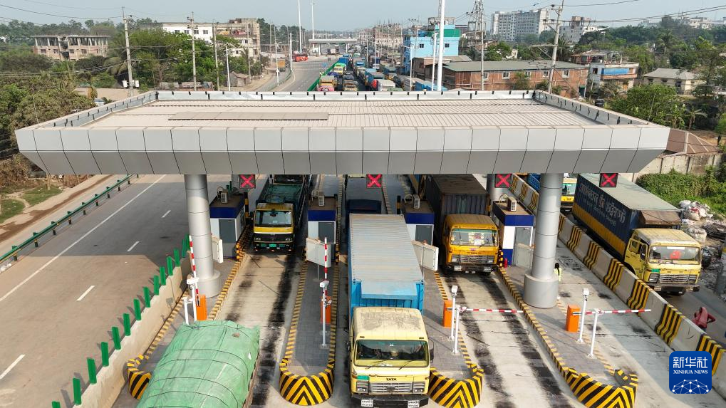 中國智造｜孟加拉國首條全封閉高速公路全路段選用電明LED產(chǎn)品